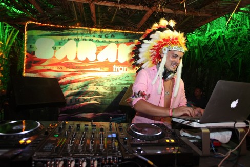 Cartaz   Beach Club Paradise, Domingo 29 de Dezembro de 2013